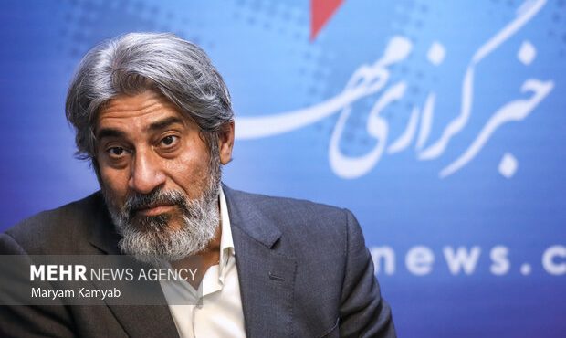 استاد بیماری‌های گوارش و کبد