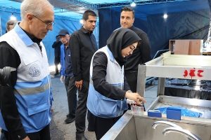 Read more about the article اجرای بیش از ۲۴ هزار بازدید بهداشتی در مشهد؛ نظارت گسترده بر سلامت زائران و اماکن مذهبی