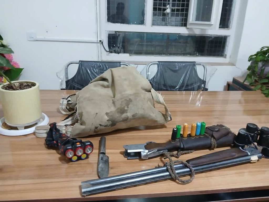 شکارچی، قبل از پهن کردن دام، خودش شکار شد