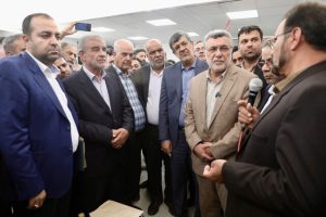 Read more about the article وزیر بهداشت مرکز خدمات جامع سلامت فهرج یزد را به بهره‌برداری رساند