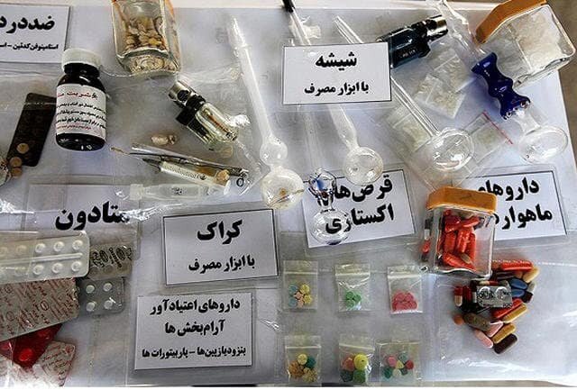 پلیس شیروان خرده‌فروشان مواد مخدر را دستگیر کرد