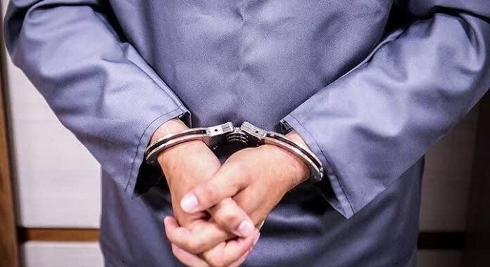 پلیس شیروان سارق سیم‌های برق و مخابرات را هنگام سرقت دستگیر کرد