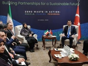 Read more about the article ایران و ترکیه همکاری‌های محیط زیستی را با محور کاهش کربن و تجارت سبز گسترش می‌دهند