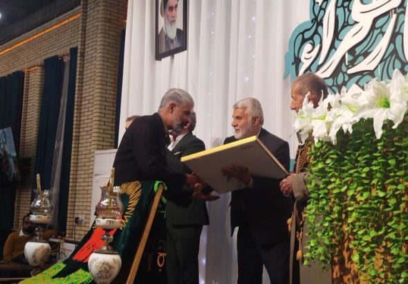 اختتامیه بیست و دومین کنگره «شعر فاطمی» فارس برگزار شد