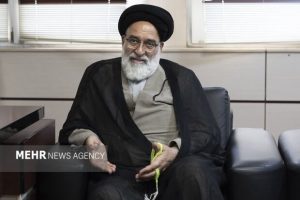 محمودی حضور «معجزه‌گونه» مردم در تجمعات ثبت تاریخی شود