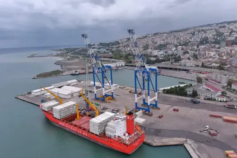 trabzon limani gemi hem turizm trafiginde onde 3 1